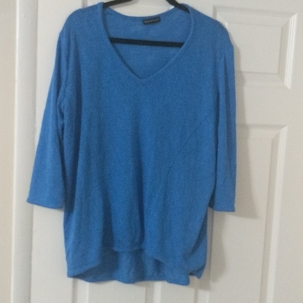 Relaxed fit top
